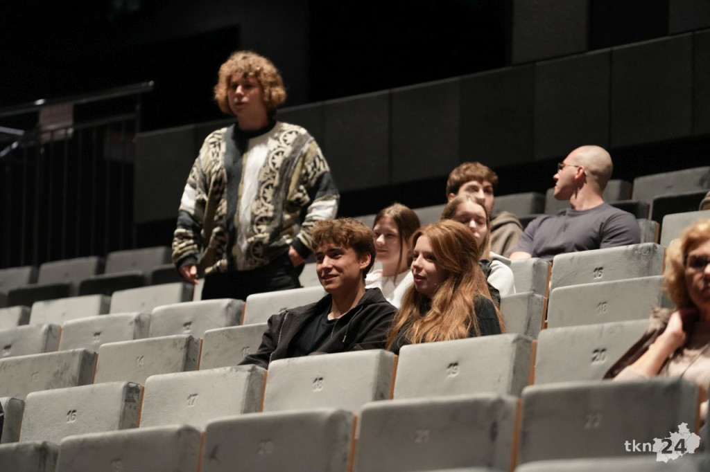 Szpital Uniwersytecki zagrał w Koneckim Centrum Kultury [wideo, zdjęcia]