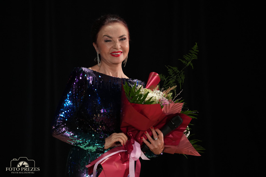 Grażyna Brodzińska zachwycała swoim śpiewem w Stąporkowie [zdjęcia]