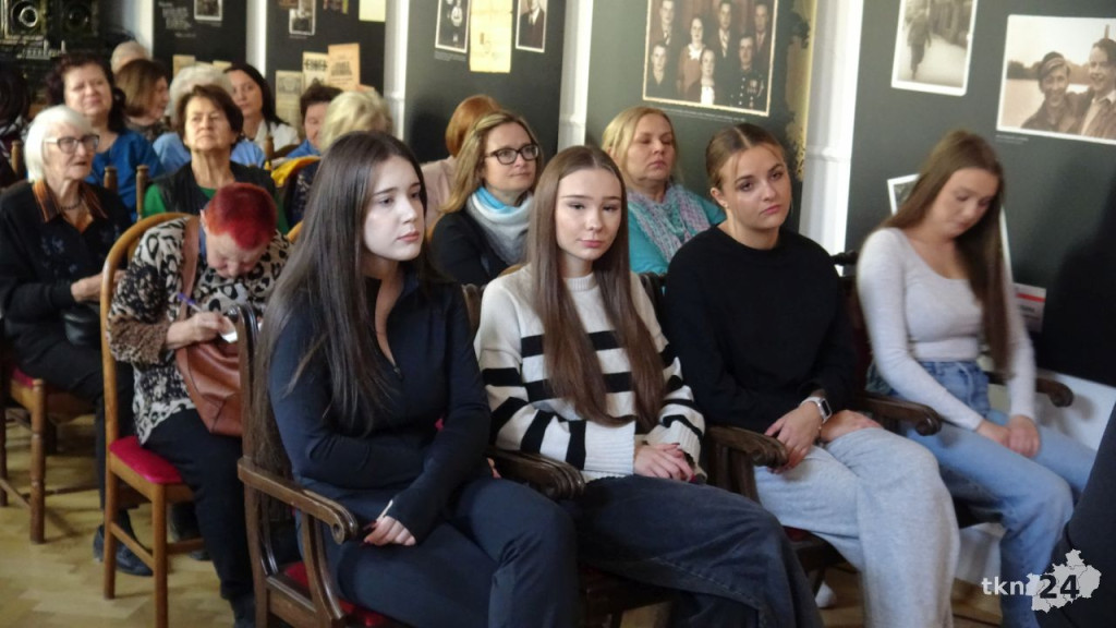 Jak zmuszano dzieci do pracy? Ciekawa konferencja w Końskich [wideo, zdjęcia]