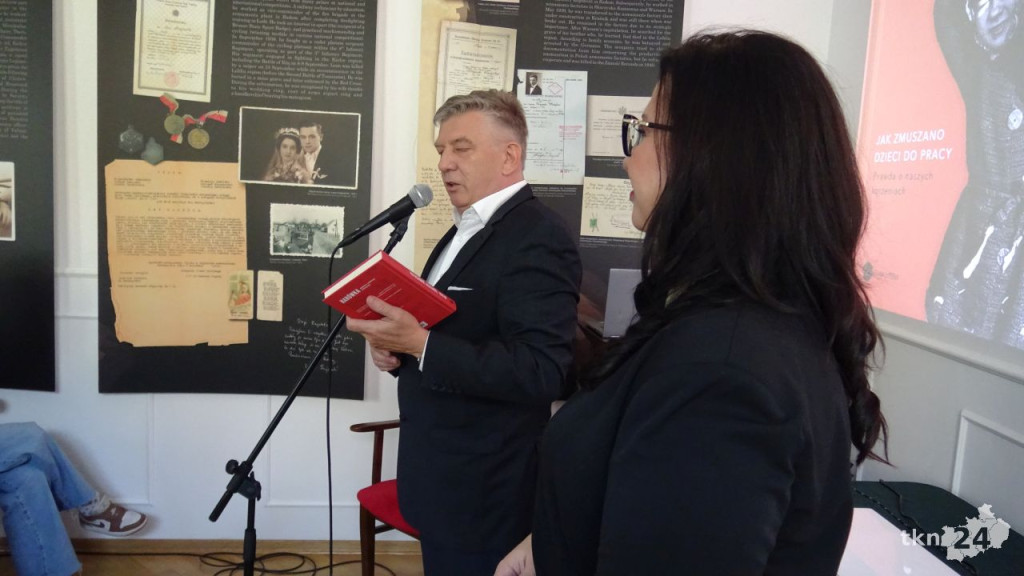 Jak zmuszano dzieci do pracy? Ciekawa konferencja w Końskich [wideo, zdjęcia]