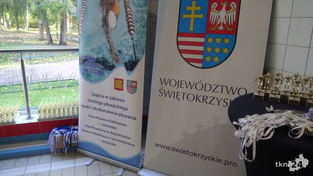 Po raz piąty pływali by zdobyć Puchar Marszałka Województwa Świętokrzyskiego [wideo, zdjęcia]