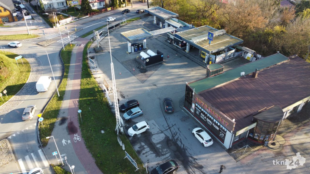 Nowa stacja paliw w Końskich. PEZDO to niskie ceny i pełna automatyzacja [wideo, zdjęcia]