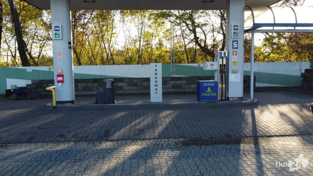 Nowa stacja paliw w Końskich. PEZDO to niskie ceny i pełna automatyzacja [wideo, zdjęcia]