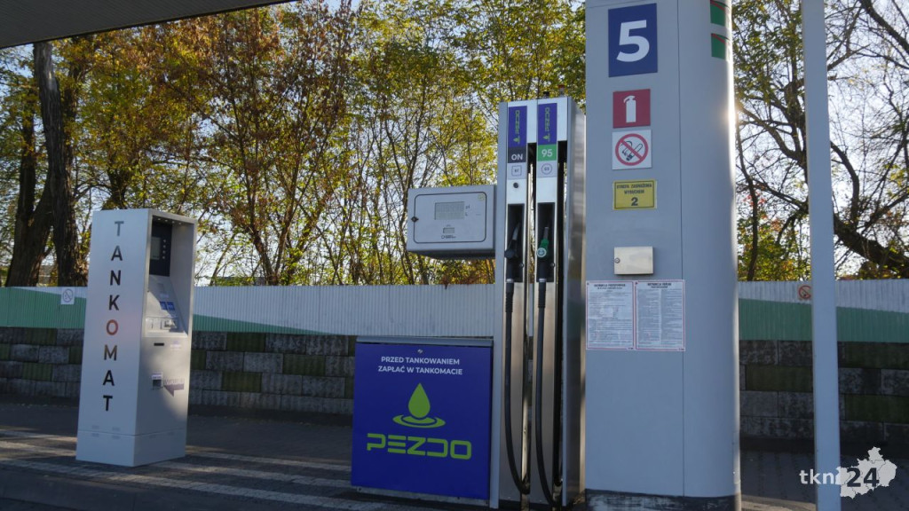 Nowa stacja paliw w Końskich. PEZDO to niskie ceny i pełna automatyzacja [wideo, zdjęcia]