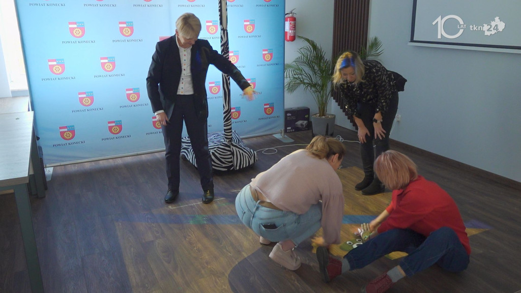 Magiczny dywan wsparciem w edukacji. Ciekawa konferencja w Końskich [wideo, zdjęcia]