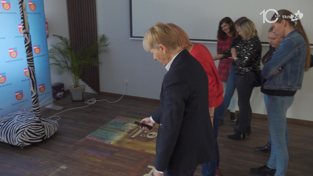 Magiczny dywan wsparciem w edukacji. Ciekawa konferencja w Końskich [wideo, zdjęcia]