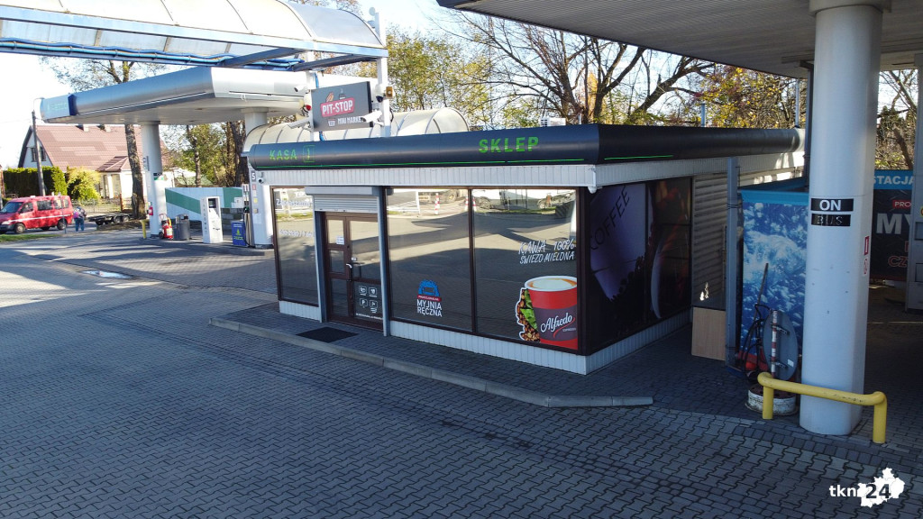 PIT STOP. Nowy sklep przy stacji na Kieleckiej rusza 1 listopada! [wideo, zdjęcia]