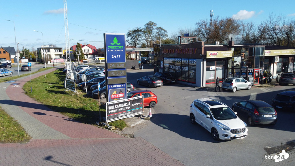 PIT STOP. Nowy sklep przy stacji na Kieleckiej rusza 1 listopada! [wideo, zdjęcia]