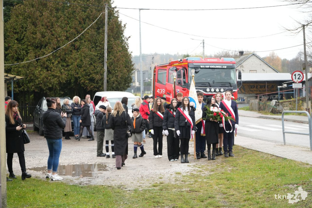 Pamięć, jedność i zaduma. W gminie Smyków uczczono Święto Niepodległości [wideo, zdjęcia]