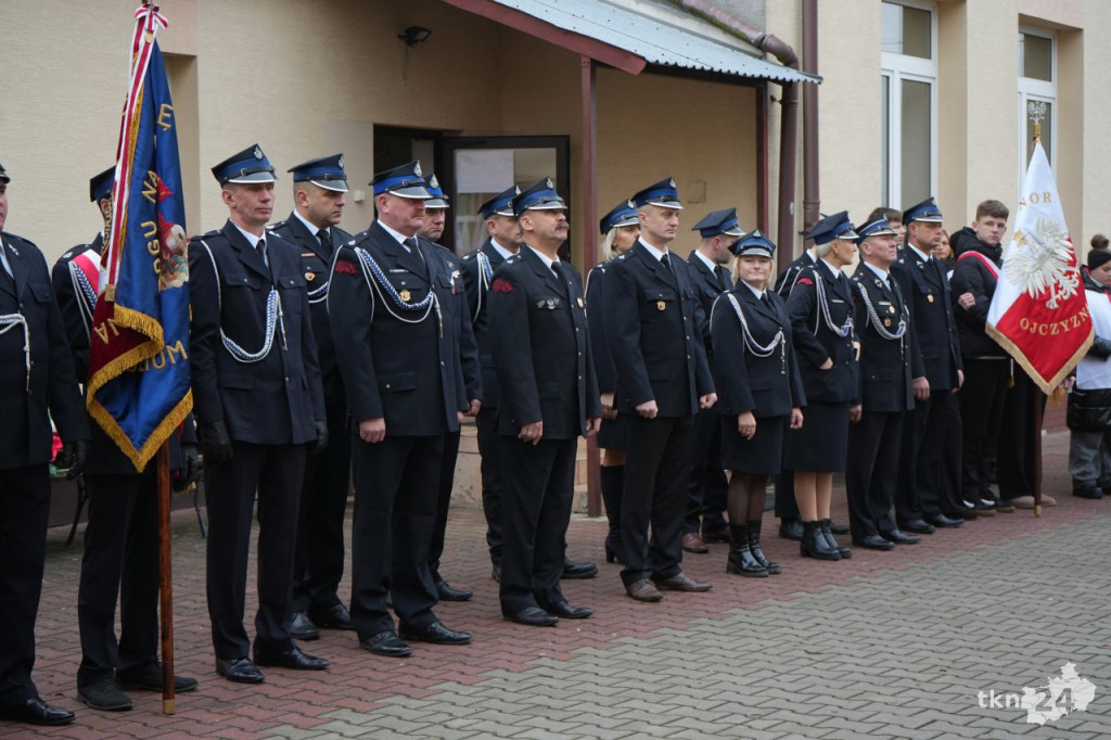 Uroczyste obchody 107. rocznicy odzyskania Niepodległości Polski w Gowarczowie [wideo, zdjęcia]