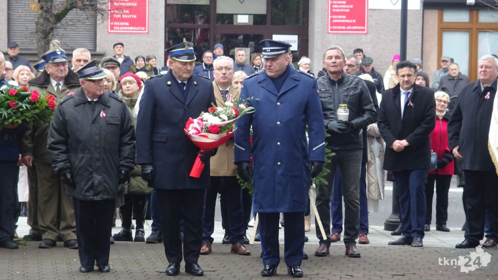 Radośnie zjednoczeni pod Biało-Czerwoną. Główne miejskie obchody w Końskich [wideo, zdjęcia]
