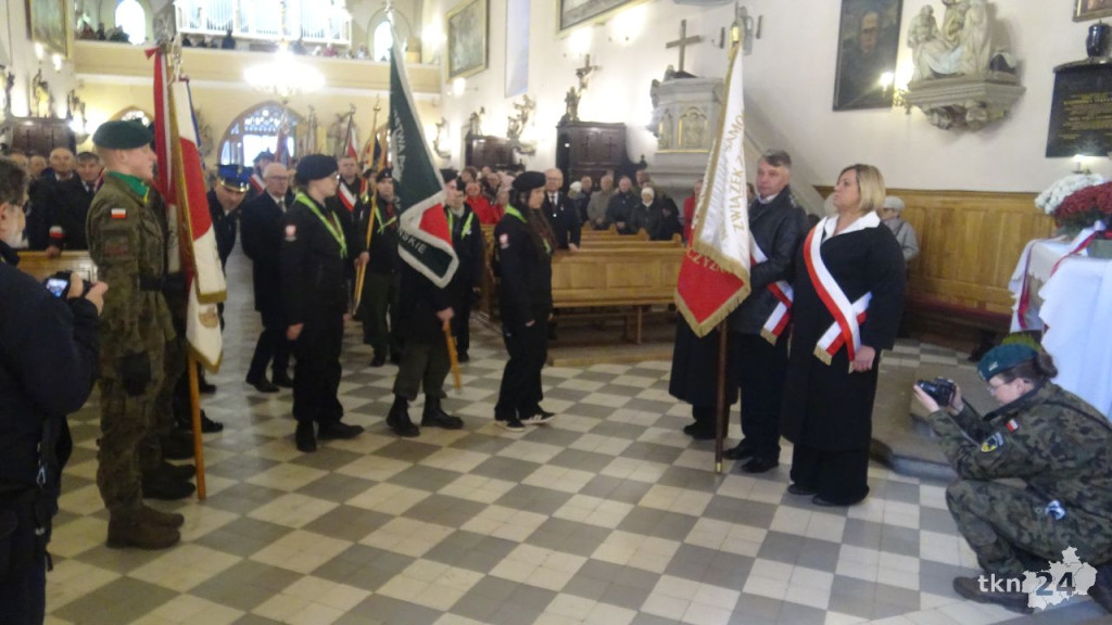 Radośnie zjednoczeni pod Biało-Czerwoną. Główne miejskie obchody w Końskich [wideo, zdjęcia]
