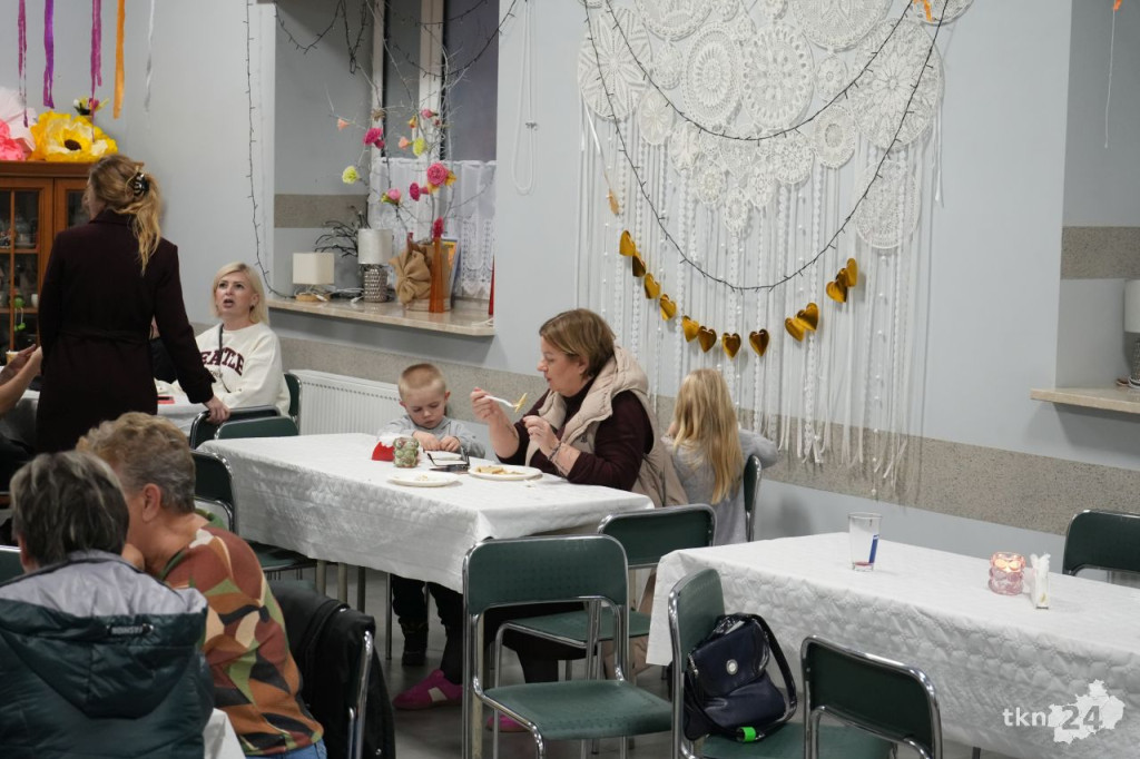 II Festiwal Pierogów w Koziej Woli. Tysiące sztuk rozeszło się w godzinę [wideo, zdjęcia]