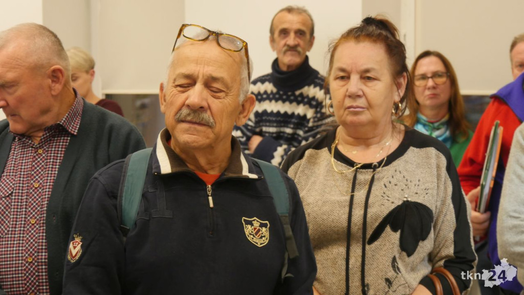 90 lat koneckiego PTTK-u. Na początek wystawa kartek pocztowych prezentujących Konecczyznę [wideo, zdjęcia]