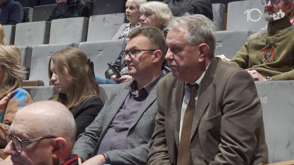 90-lecie PTTK-u. Konferencja naukowa, wręczenie nagród i odznaczeń [wideo]