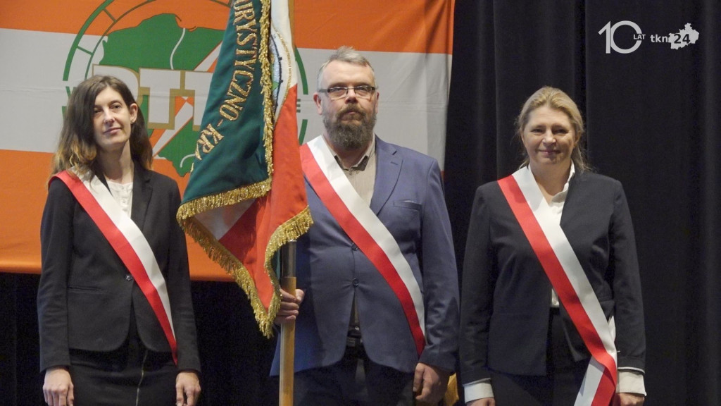 90-lecie PTTK-u. Konferencja naukowa, wręczenie nagród i odznaczeń [wideo]