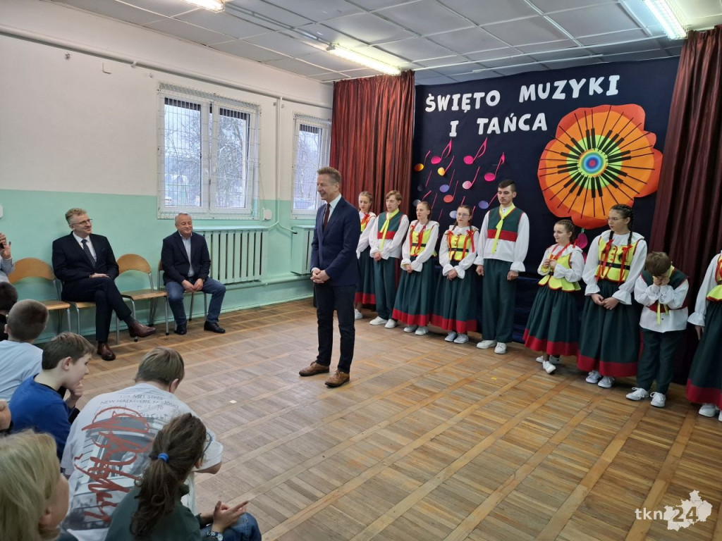 Poseł Kasprzyk z obywatelskimi lekcjami w gminie Końskie [wideo, zdjęcia]