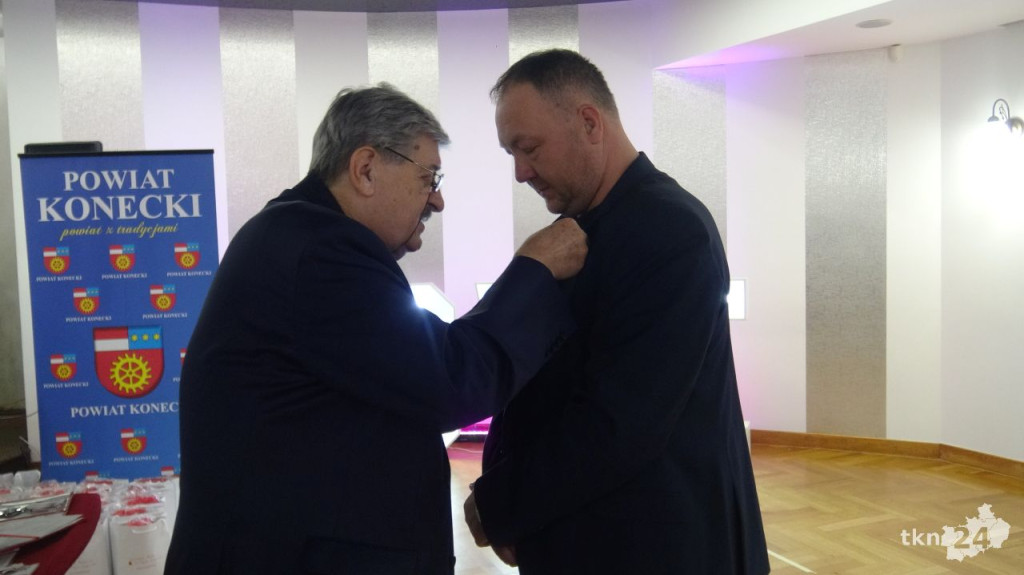 Konecki oddział PCK odznaczył zasłużonych krwiodawców [wideo, zdjęcia]