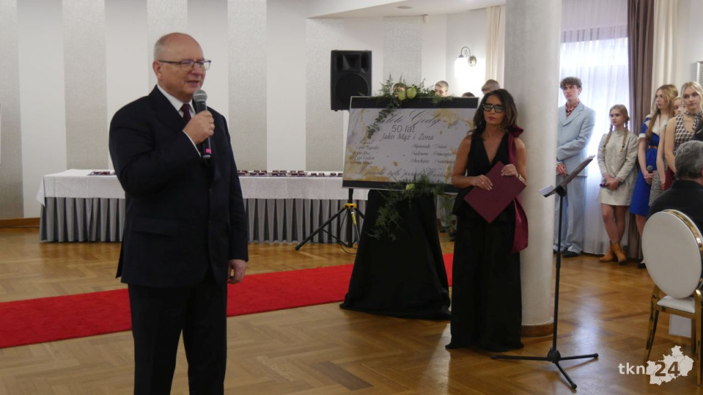 Końskie: 17 par świętowało Złote Gody [wideo, zdjęcia]