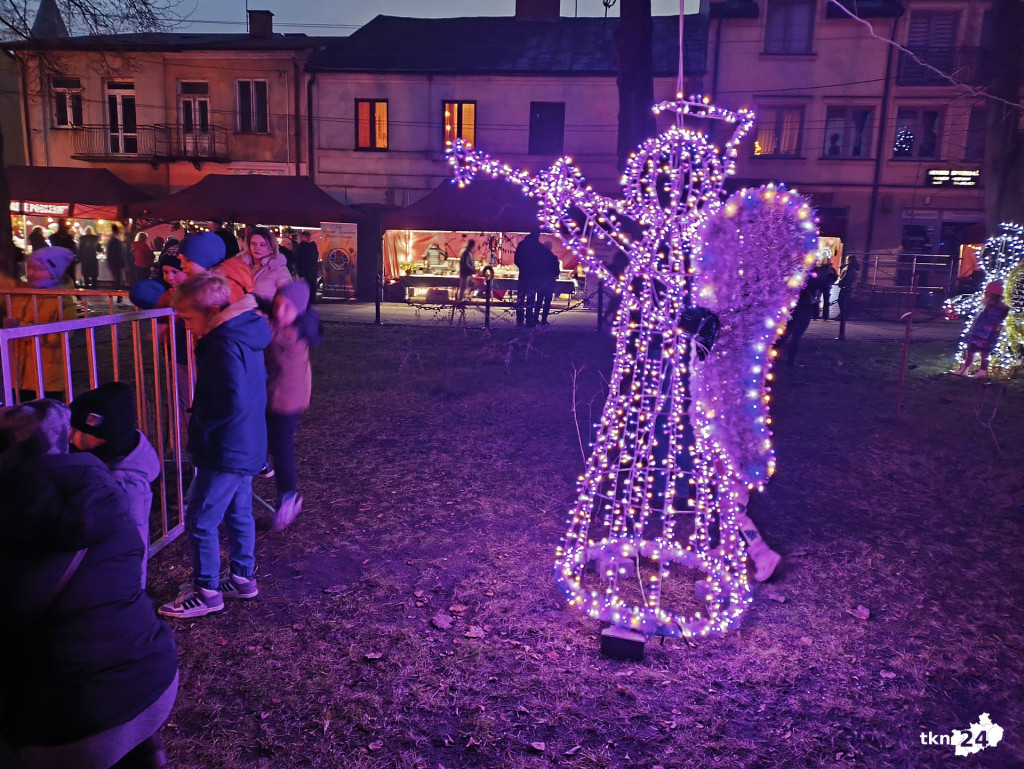 Magiczny Jarmark Bożonarodzeniowy w Radoszycach już za nami  [wideo, zdjęcia]