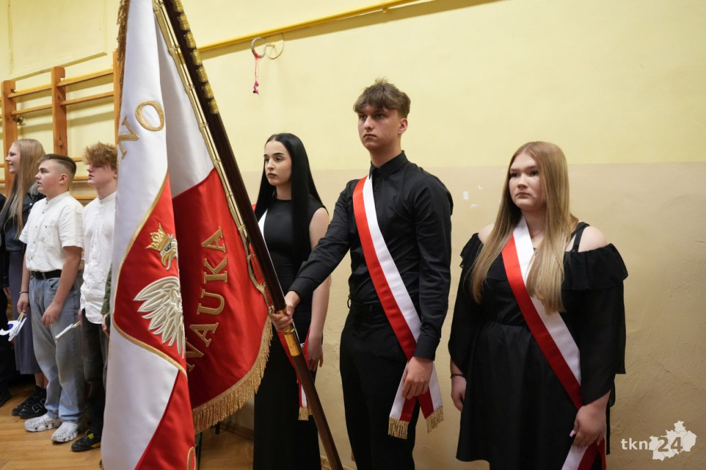 W ZSP nr 2 w Końskich upamiętnili patrona szkoły Antoniego Piwowarczyka [wideo, zdjęcia]