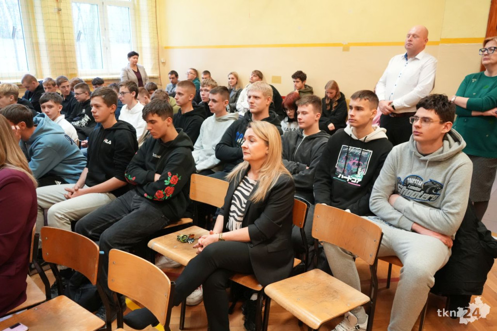 W ZSP nr 2 w Końskich upamiętnili patrona szkoły Antoniego Piwowarczyka [wideo, zdjęcia]