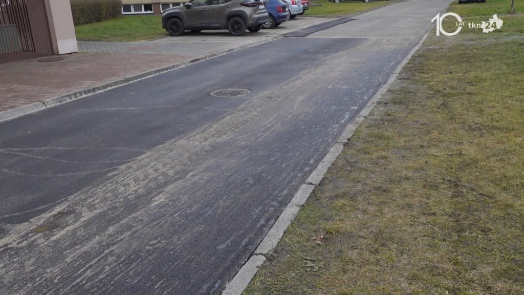 Gmina odnowiła drogę wewnętrzną przy Szkole Podstawowej nr 1 w Końskich [wideo, zdjęcia]