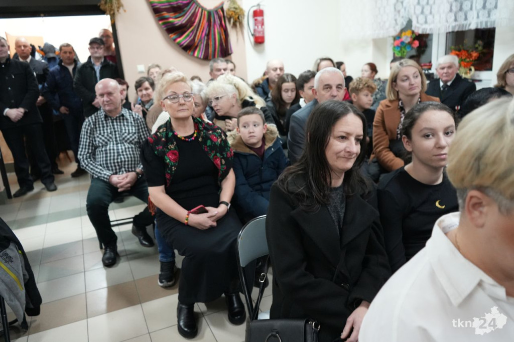 Młodzi Strażnicy Tradycji zaprezentowali rękodzieła w Dziebałtowie [wideo, zdjęcia]