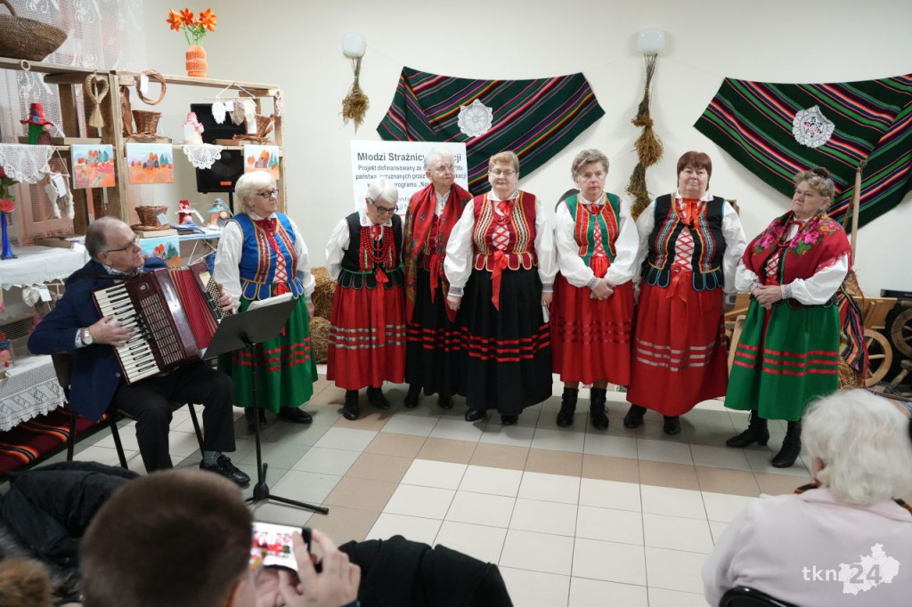 Młodzi Strażnicy Tradycji zaprezentowali rękodzieła w Dziebałtowie [wideo, zdjęcia]