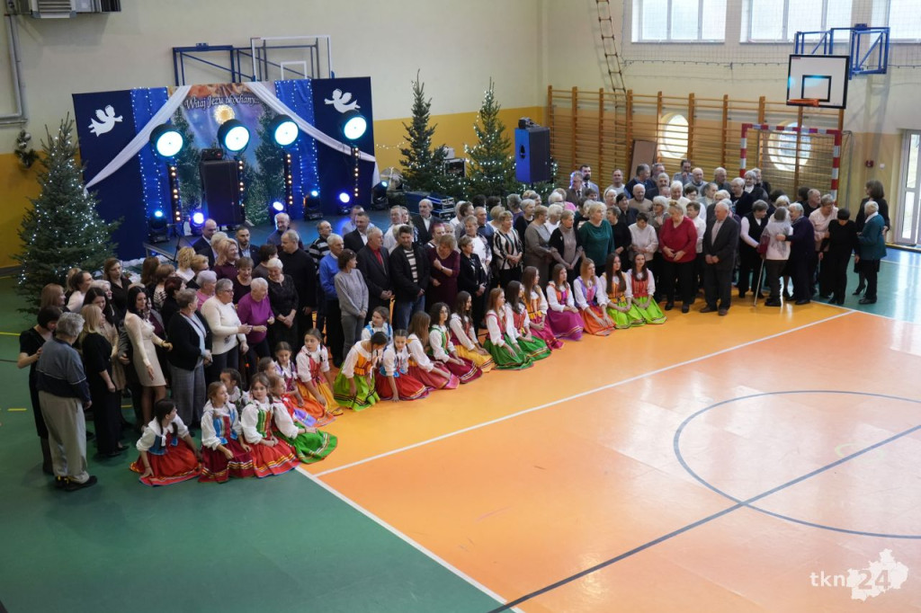 W gminie Smyków pamiętali o zapomnianych. Wigilia dla samotnych w Królewcu [wideo, zdjęcia]