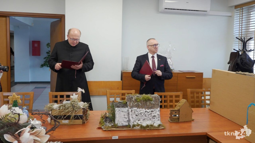 Powiatowy konkurs na Rodzinną Szopkę Bożonarodzeniową. Znamy zwycięzców! [wideo, zdjęcia]