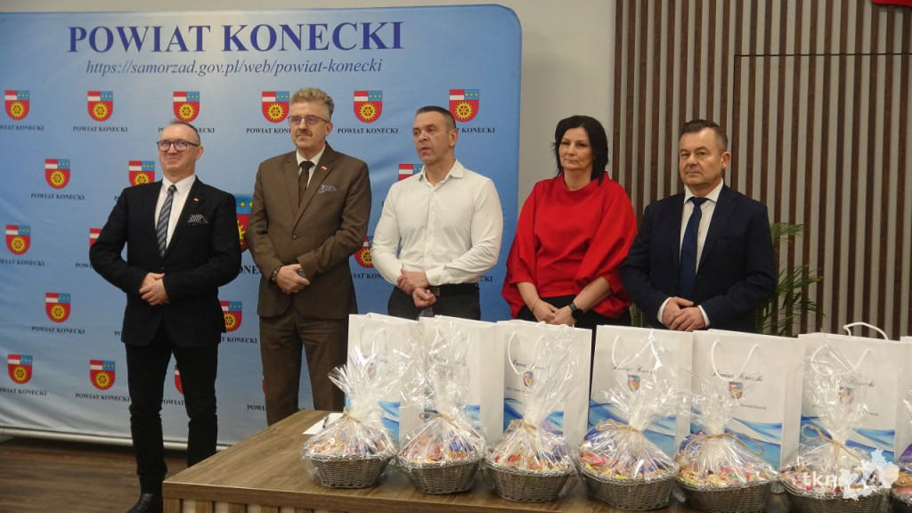 Powiatowy konkurs na Rodzinną Szopkę Bożonarodzeniową. Znamy zwycięzców! [wideo, zdjęcia]