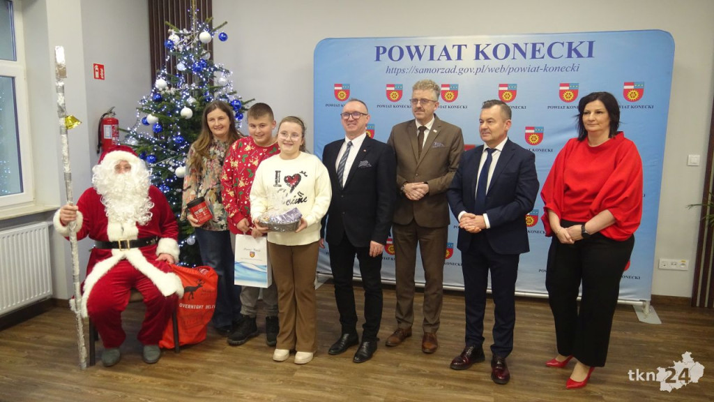 Powiatowy konkurs na Rodzinną Szopkę Bożonarodzeniową. Znamy zwycięzców! [wideo, zdjęcia]