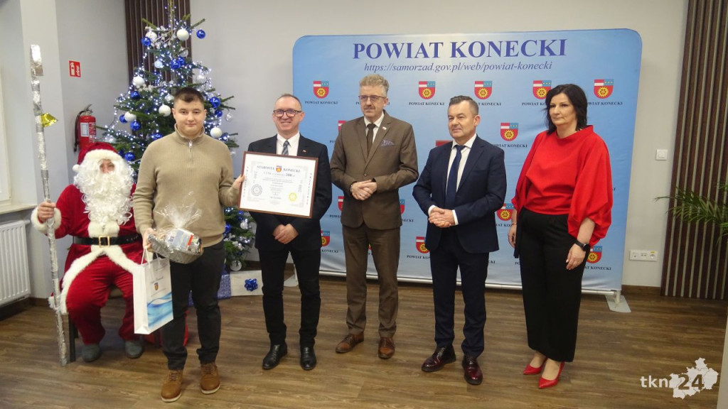 Powiatowy konkurs na Rodzinną Szopkę Bożonarodzeniową. Znamy zwycięzców! [wideo, zdjęcia]