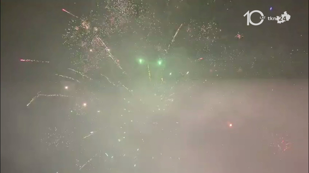 Powitaliśmy nowy rok. Zobaczcie jak bawiono się w Końskich [wideo]