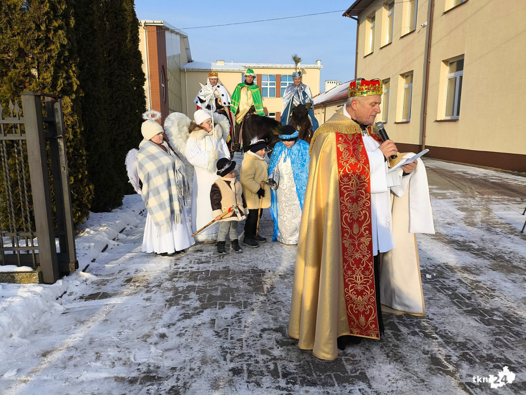 Orszak przeszedł przez Gowarczów! Nie zabrakło konnych! [wideo, zdjęcia]