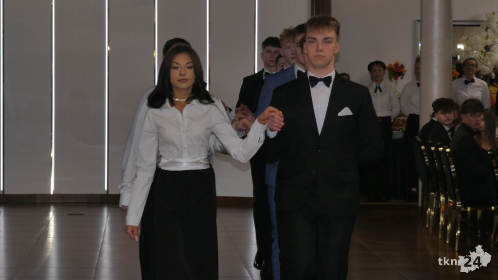 Tak się bawi Stary Ogólniak! Pełna relacja WIDEO ze Studniówki 2026 [wideo, zdjęcia]
