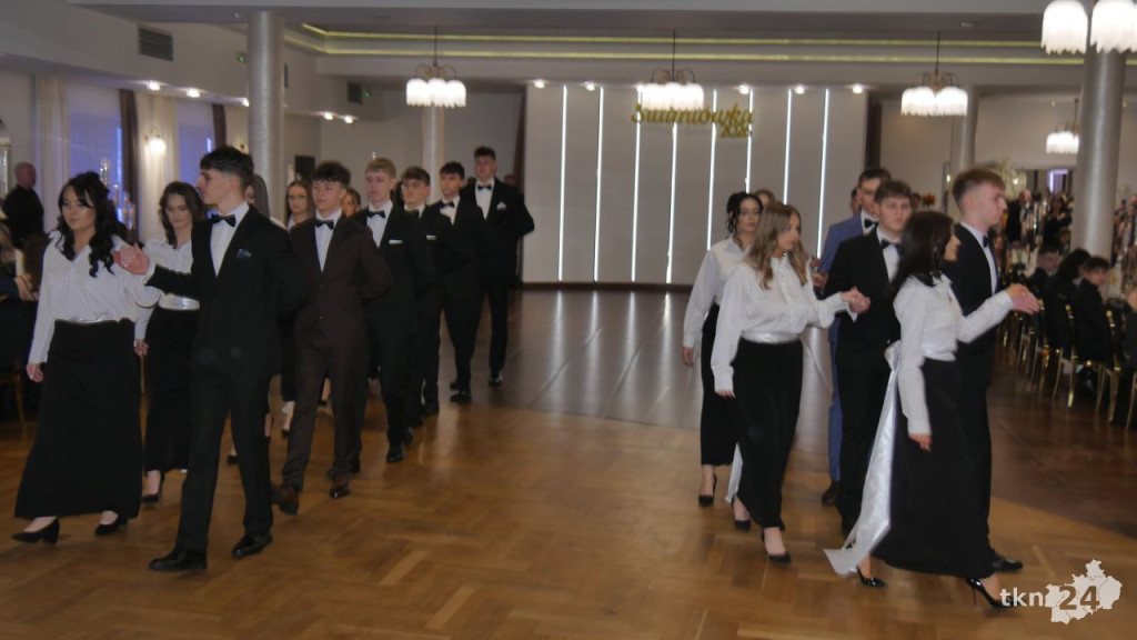 Tak się bawi Stary Ogólniak! Pełna relacja WIDEO ze Studniówki 2026 [wideo, zdjęcia]