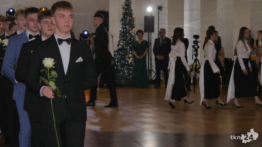 Tak się bawi Stary Ogólniak! Pełna relacja WIDEO ze Studniówki 2026 [wideo, zdjęcia]