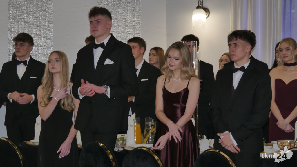 Tak się bawi Stary Ogólniak! Pełna relacja WIDEO ze Studniówki 2026 [wideo, zdjęcia]