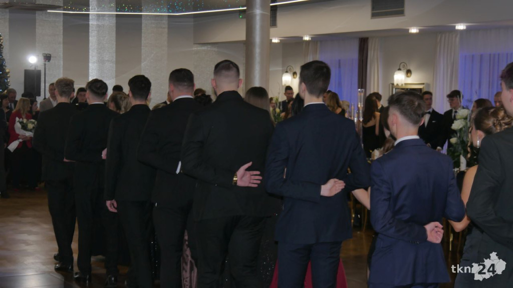 Tak się bawi Stary Ogólniak! Pełna relacja WIDEO ze Studniówki 2026 [wideo, zdjęcia]