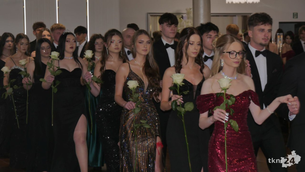 Tak się bawi Stary Ogólniak! Pełna relacja WIDEO ze Studniówki 2026 [wideo, zdjęcia]