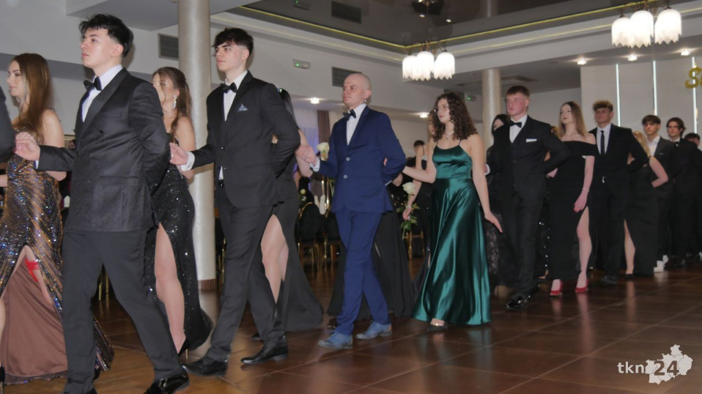 Tak się bawi Stary Ogólniak! Pełna relacja WIDEO ze Studniówki 2026 [wideo, zdjęcia]