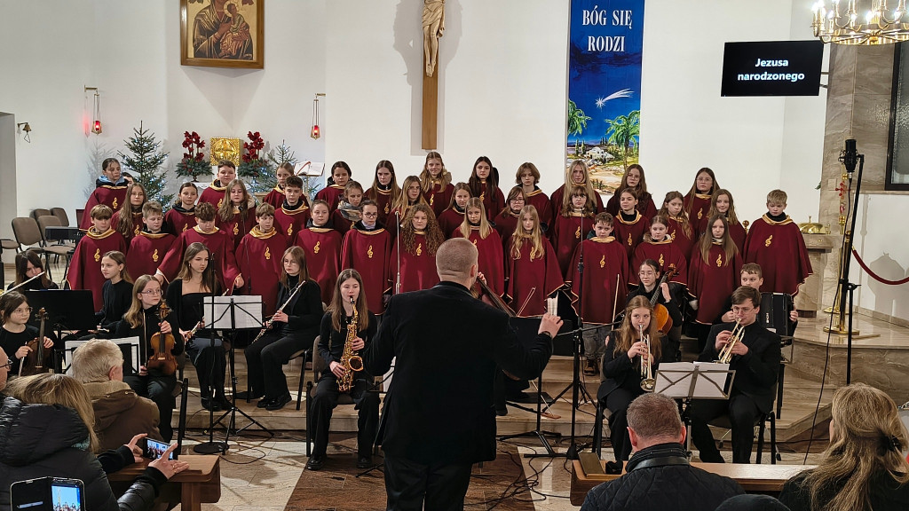 Piękne kolędowanie ze Szkołą Muzyczną. Zobaczcie ten koncert! [wideo, zdjęcia]