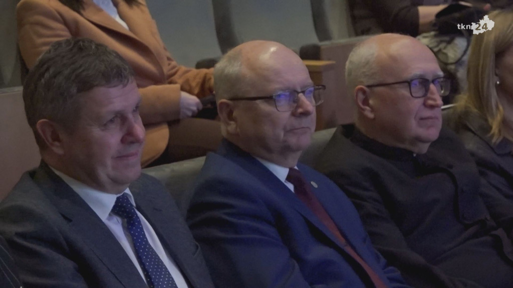 10 lat Uniwersytetu Trzeciego Wieku w Końskich. Zobaczcie skrót gali! [wideo, zdjęcia]