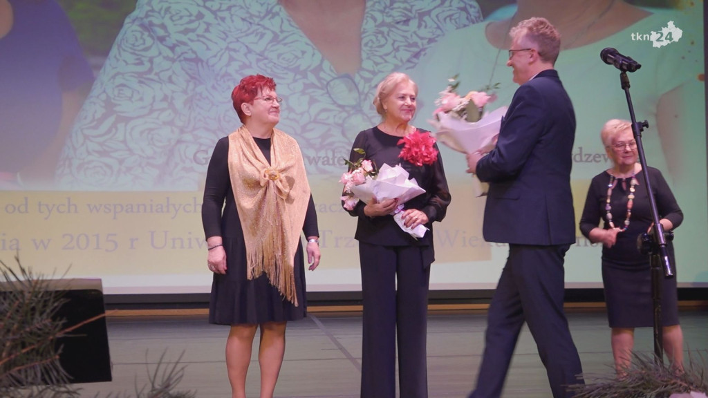 10 lat Uniwersytetu Trzeciego Wieku w Końskich. Zobaczcie skrót gali! [wideo, zdjęcia]