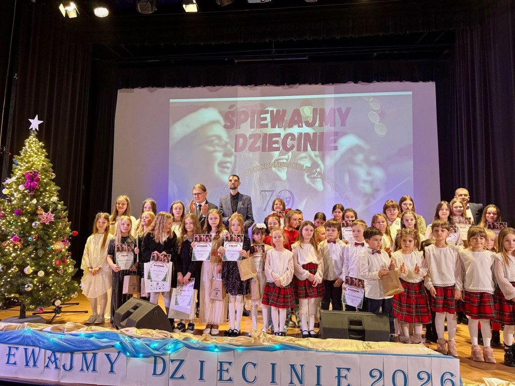 X Stąporkowski Konkurs Kolęd i Pastorałek `Śpiewajmy Dziecinie`. Znamy zwycięzców [zdjęcia]