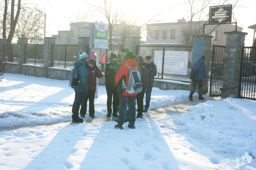 Około 100 piechurów wyruszyło na 39. Rajd Zimowy PTTK Końskie [wideo, zdjęcia]