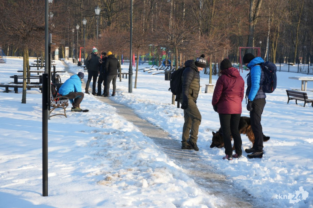 Około 100 piechurów wyruszyło na 39. Rajd Zimowy PTTK Końskie [wideo, zdjęcia]
