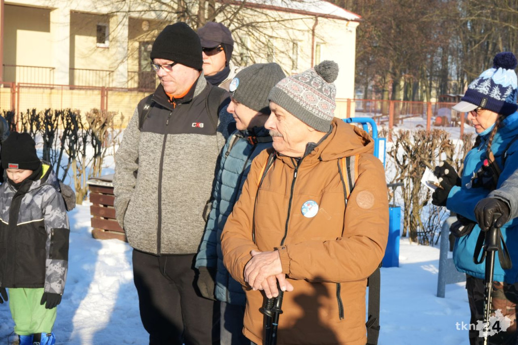 Około 100 piechurów wyruszyło na 39. Rajd Zimowy PTTK Końskie [wideo, zdjęcia]